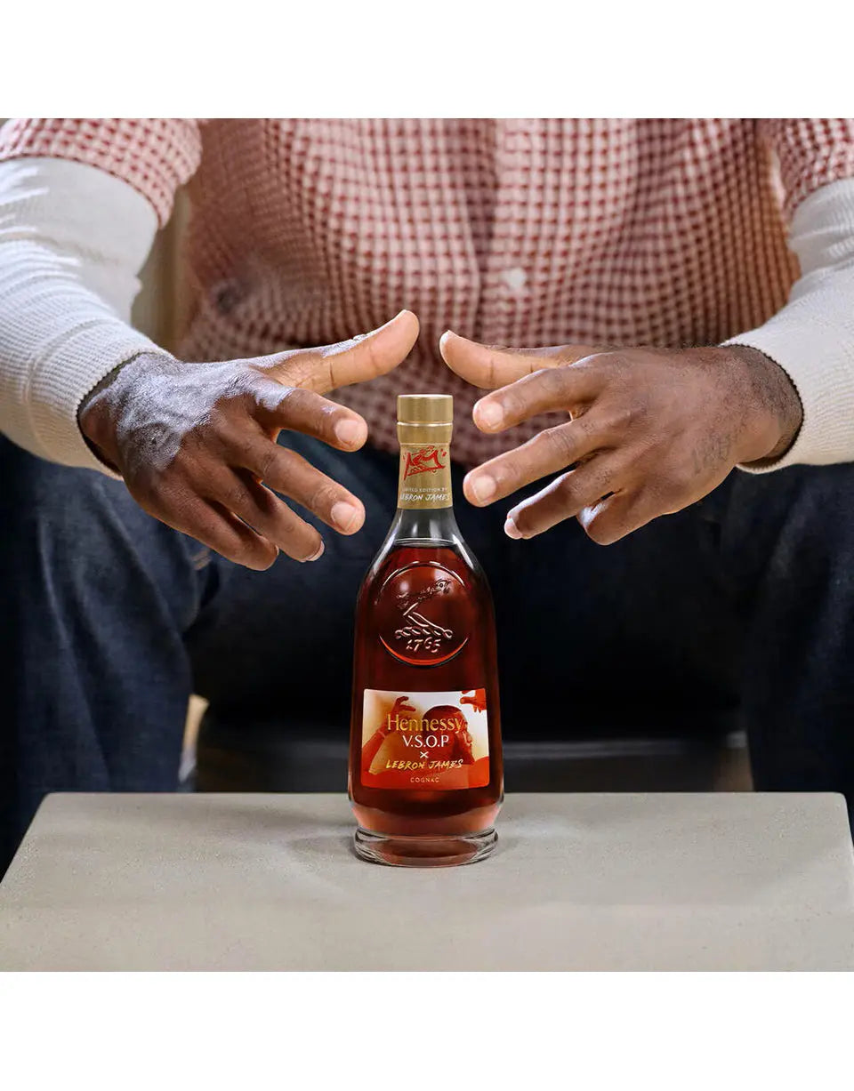 本日中　Hennessy × LeBron James コニャック Hennessy LeBron James 限定版 コニャック 700ml Hennessy Very